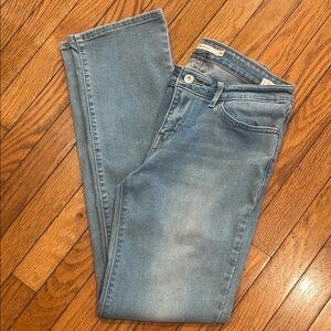 Levi’s Women's Straight Leg Jeans 714- Light Blue 29